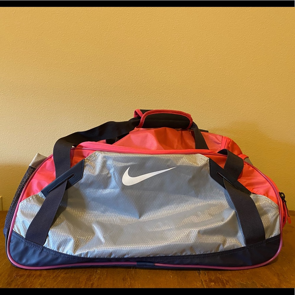 Nike pink and gray duffle bag